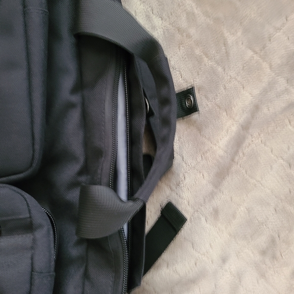 Socko Convertible Laptop Backpack - Picture 7 of 7